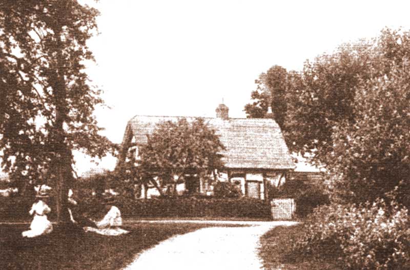 Cottage in Chance Lane