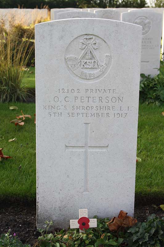 Olaf Peterson's  gravestone